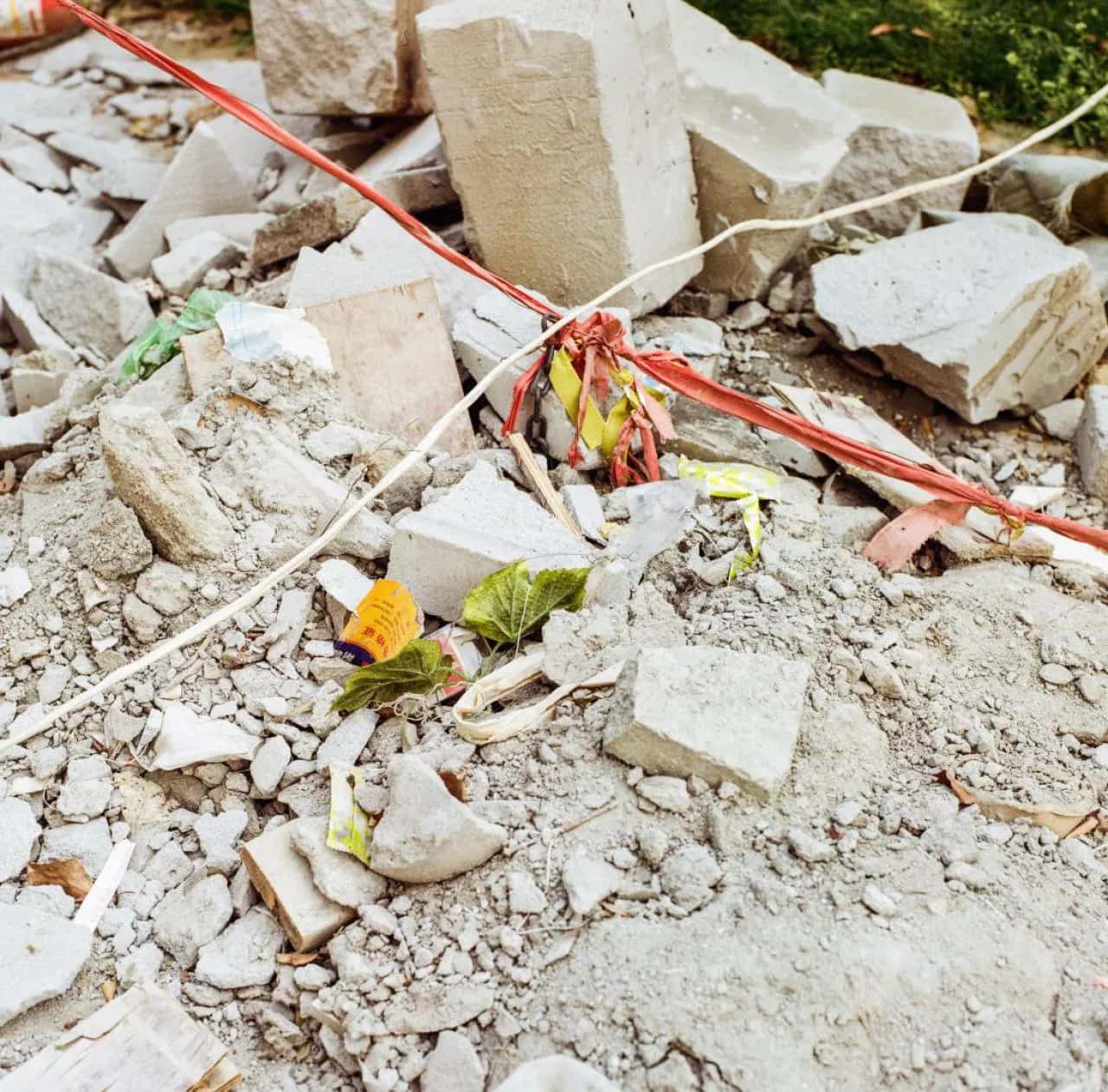 Gdzie wyrzucać gruz po remoncie? Uniknij kary za nielegalny wywóz