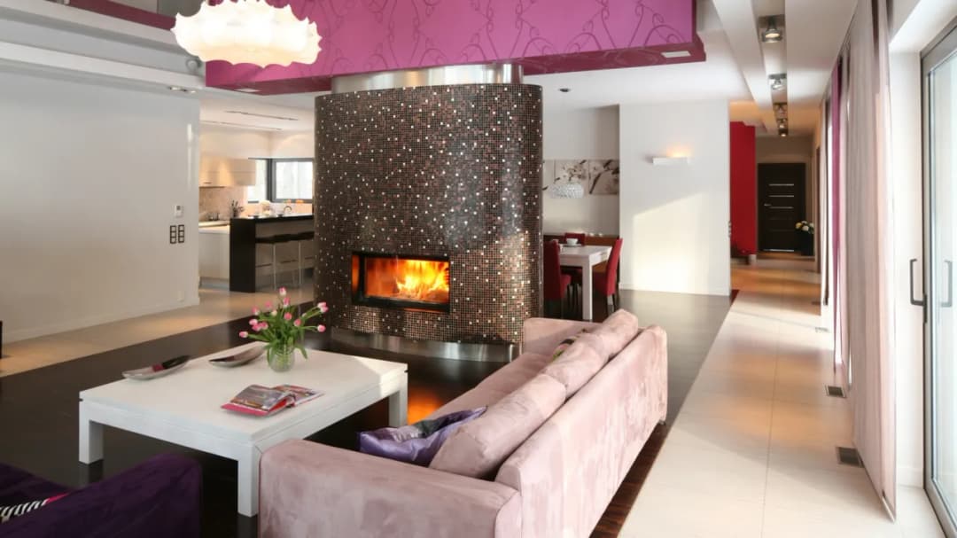 Jaki kominek do salonu 40m2? Odkryj idealne rozwiązania i porady