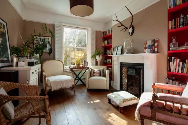 Jak udekorować salon: 10 błędów, które warto unikać w aranżacji