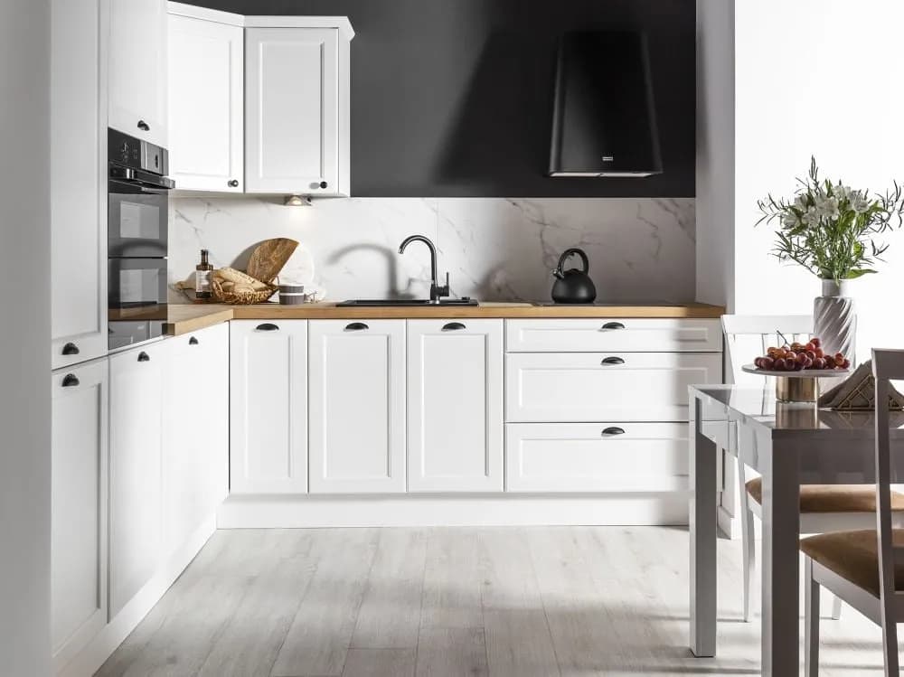 Co na podłogę w kuchni? Najlepsze opcje, które musisz znać